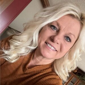 Meet your Posher, Deanna